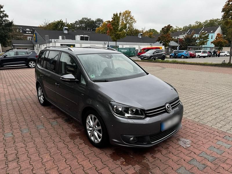 Gebraucht VW Touran 150 PS (110 kW) 2015 Grau Van / Kleinbus