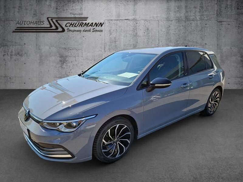 Gebraucht VW Golf VIII Move 150 PS (110 kW) 2023 Grau Limousine