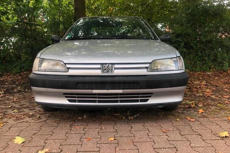 Silber Gebraucht 1994 Peugeot 306 Limousine | 1.400 € - Bild 1/4