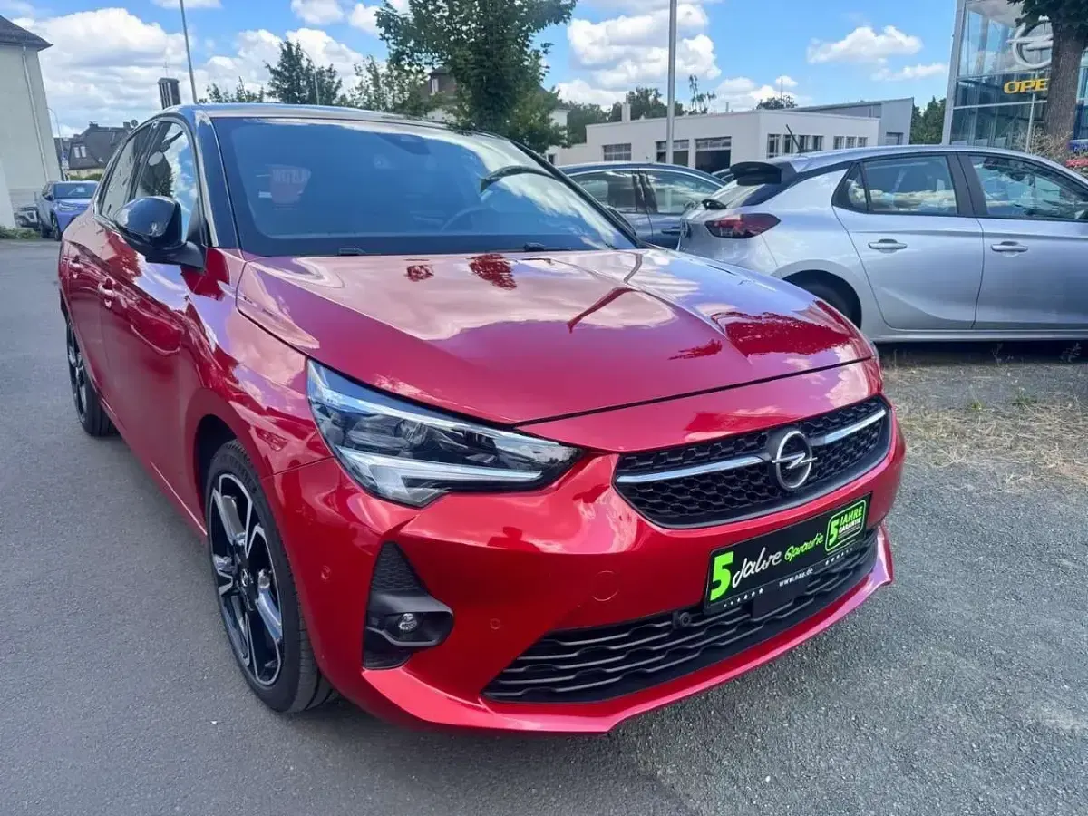 Gebraucht Opel Corsa Ultimate 131 PS (96 kW) 2023 Kardio rot Kleinwagen