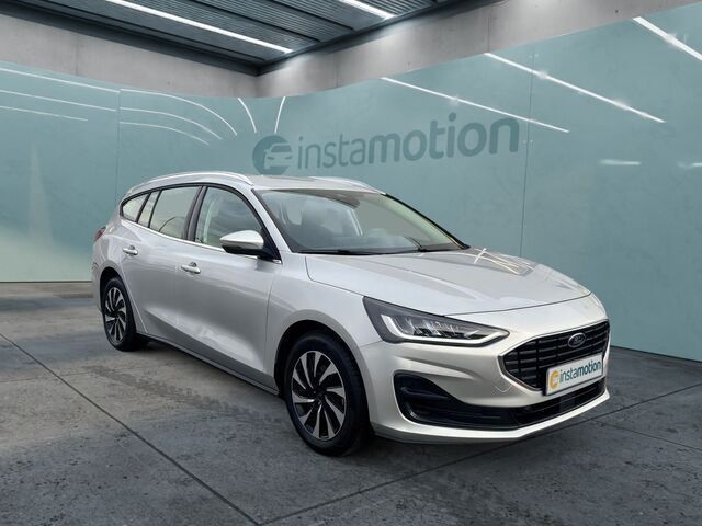 Silber Gebraucht 2023 Ford Focus Titanium Kombi | 22.000 € (Fairer Preis) - Bild 1/2