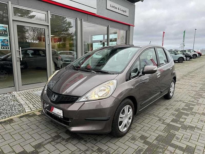 Gebraucht Honda Jazz Trend 99 PS (72 kW) 2015 Braun Kleinwagen