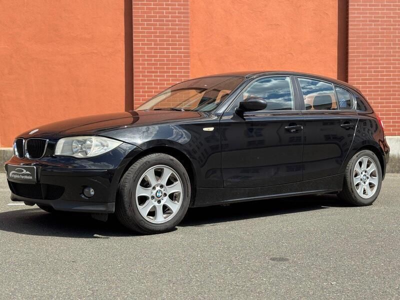 Black sapphire Gebraucht 2005 BMW 116 Advantage Kleinwagen | 2.290 € (Superpreis) - Bild 1/4