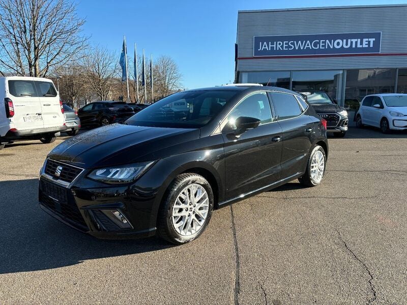 Schwarz Gebraucht 2024 Seat Ibiza FR Kleinwagen | 19.890 € (Fairer Preis) - Bild 1/4
