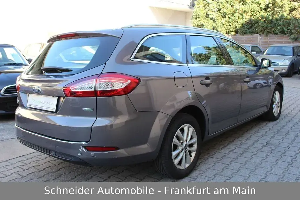 Gebraucht Ford Mondeo Business Edition 160 PS (117 kW) 2013 Braun Limousine