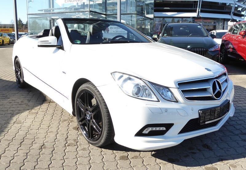 Weiß Gebraucht 2010 Mercedes E350 Sport Cabrio | 17.980 € (Etwas zu teuer) - Bild 1/4