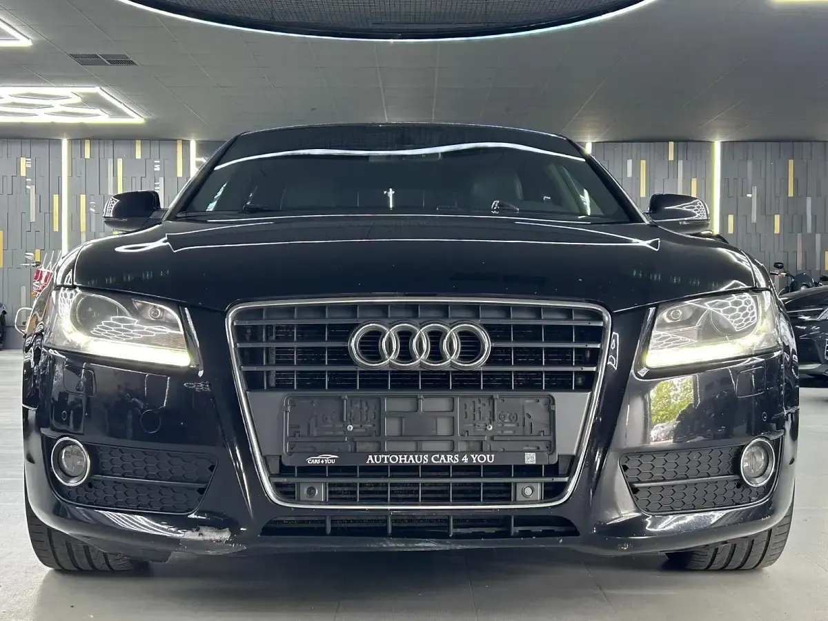 Gebraucht Audi A5 Ambiente 190 PS (139 kW) 2010 Schwarz Coupé