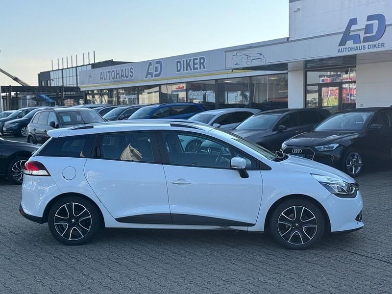 Gebraucht Renault Clio GrandTour Expression 75 PS (55 kW) 2013 Weiß Kombi