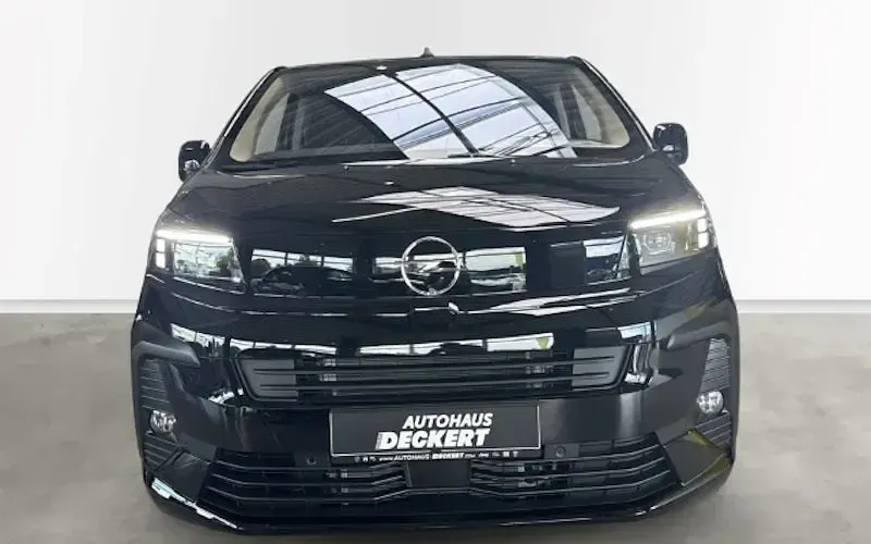 Gebraucht Opel Zafira Life Edition 180 PS (132 kW) 2026 Schwarz Van / Kleinbus