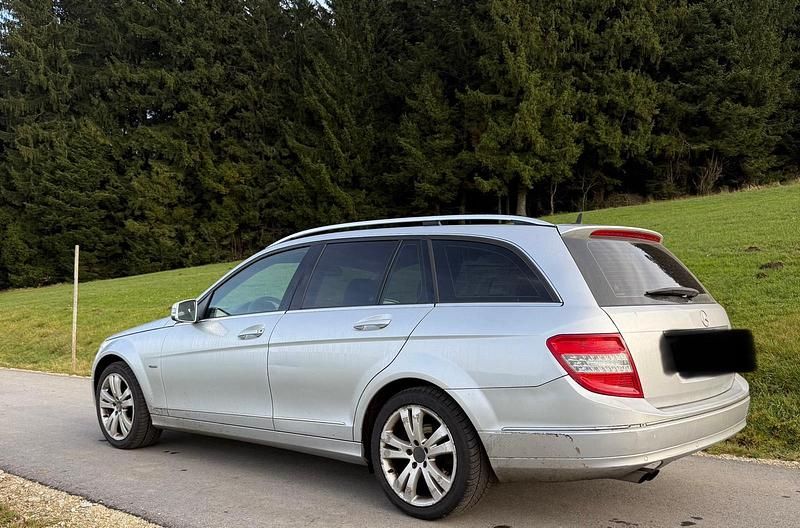 Gebraucht 2009 Mercedes C180 Limousine | 6.800 € - Bild 1/4