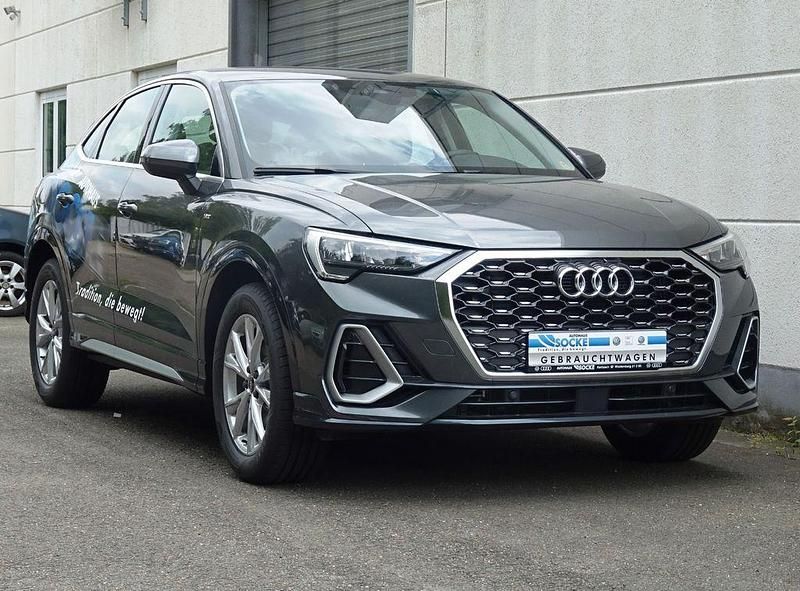 Gebraucht Audi Q3 Sportback Sport 150 PS (110 kW) 2021 Grau SUV