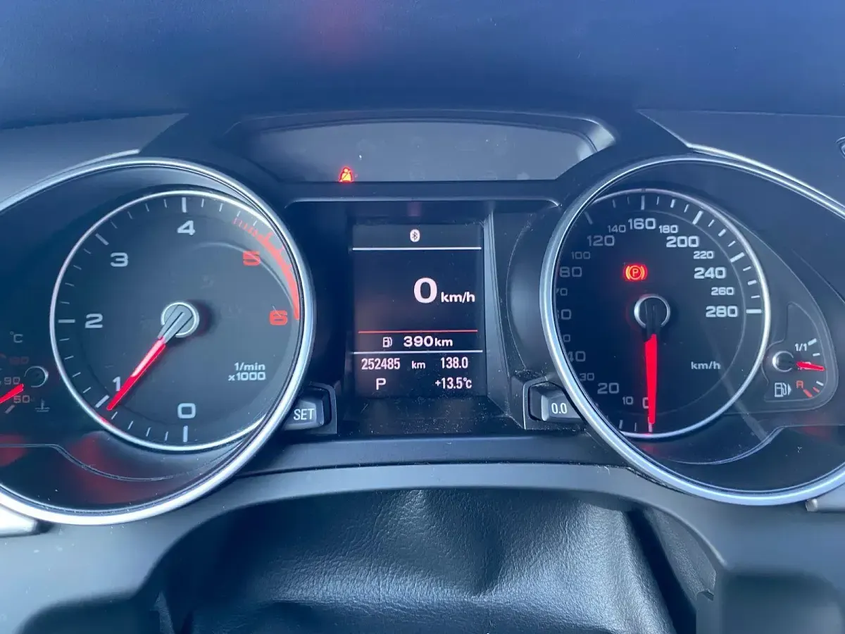 Gebraucht Audi A5 177 PS (130 kW) 2013 Schwarz Coupé