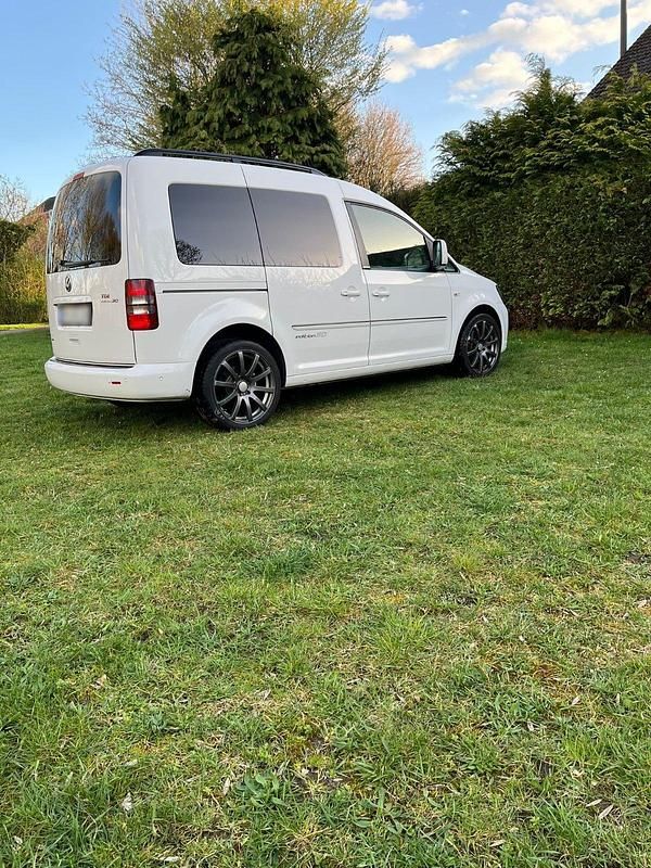 Gebraucht VW Caddy Edition 170 PS (125 kW) 2014 Weiß Van / Kleinbus