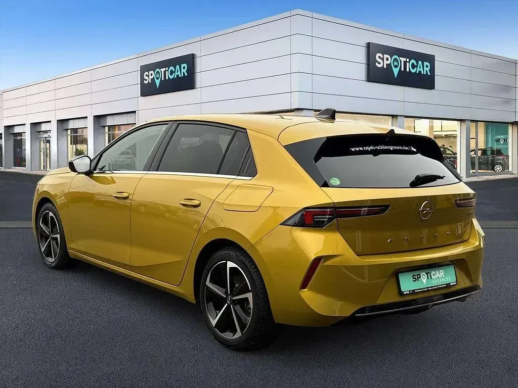 Gebraucht Opel Astra Elegance 150 PS (110 kW) 2022 Kult gelb Kleinwagen