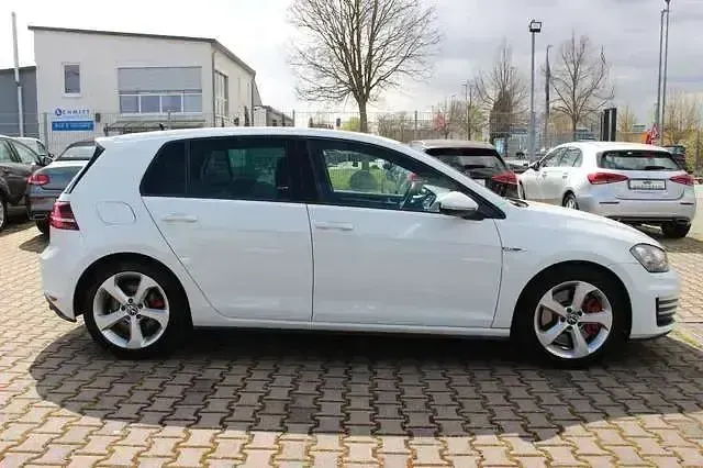 Gebraucht VW Golf VII GTI 230 PS (169 kW) 2016 Weiß Limousine