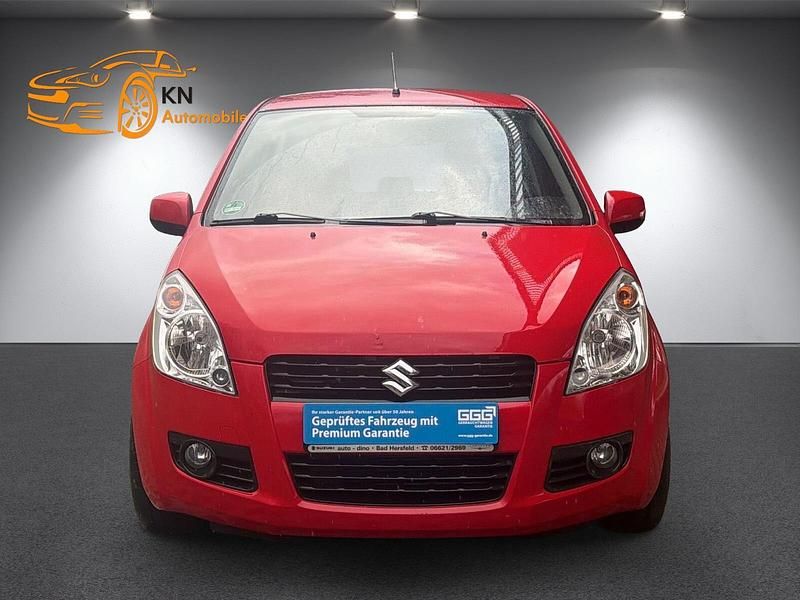 Gebraucht Suzuki Splash 65 PS (47 kW) 2009 Rot Kleinwagen