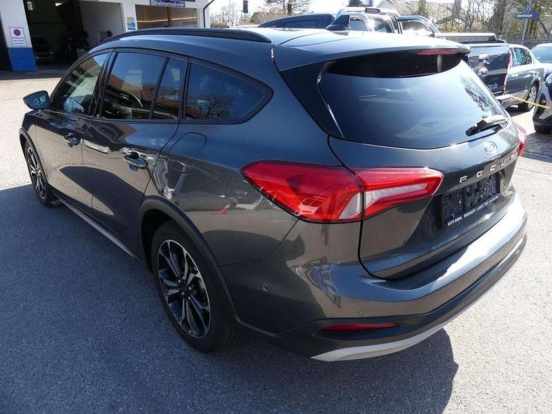 Gebraucht Ford Focus Active 150 PS (110 kW) 2019 Grau Kombi