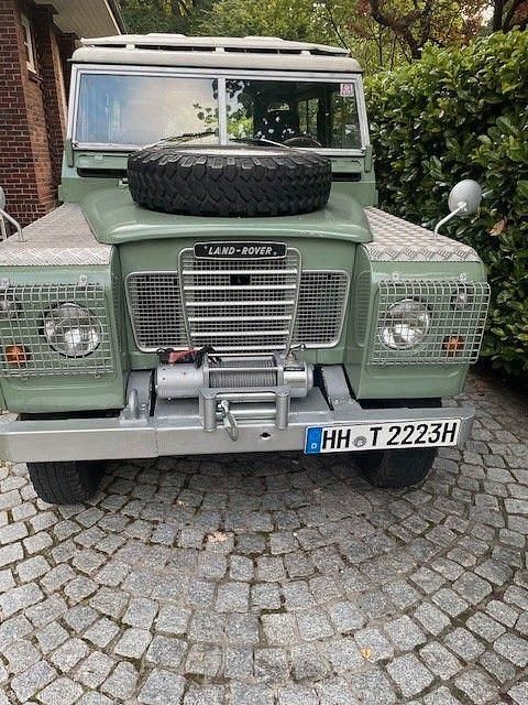 Grün Gebraucht 1977 Land Rover 3 SUV | 29.900 € - Bild 1/4