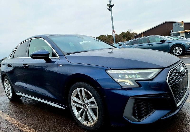 Gebraucht Audi A3 S-Line 110 PS (80 kW) 2021 Blau Limousine