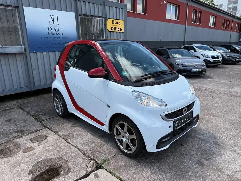 Gebraucht Smart ForTwo Coupé 71 PS (52 kW) 2015 Weiß Coupé