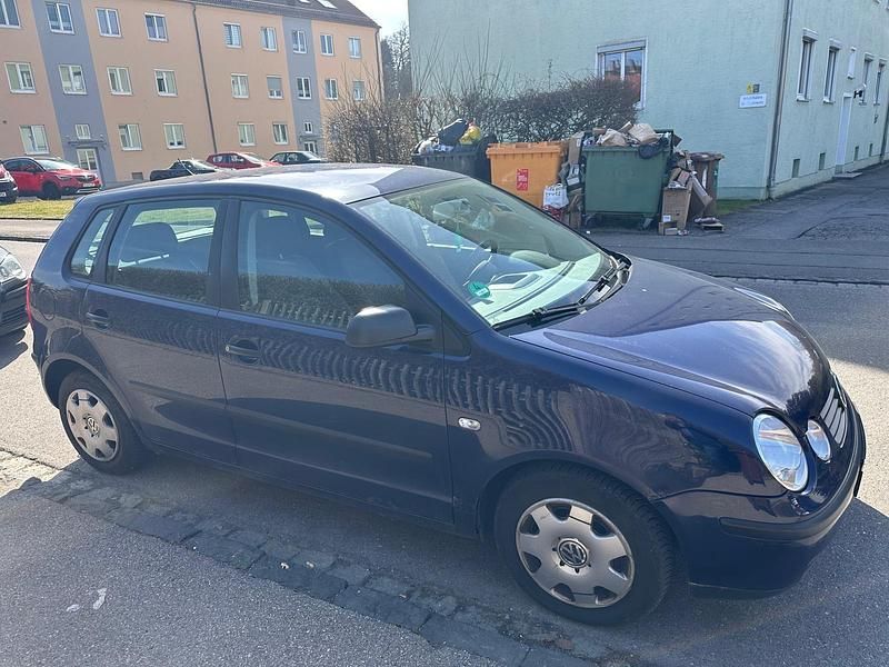 Gebraucht VW Polo 75 PS (55 kW) 2004 Blau Kleinwagen