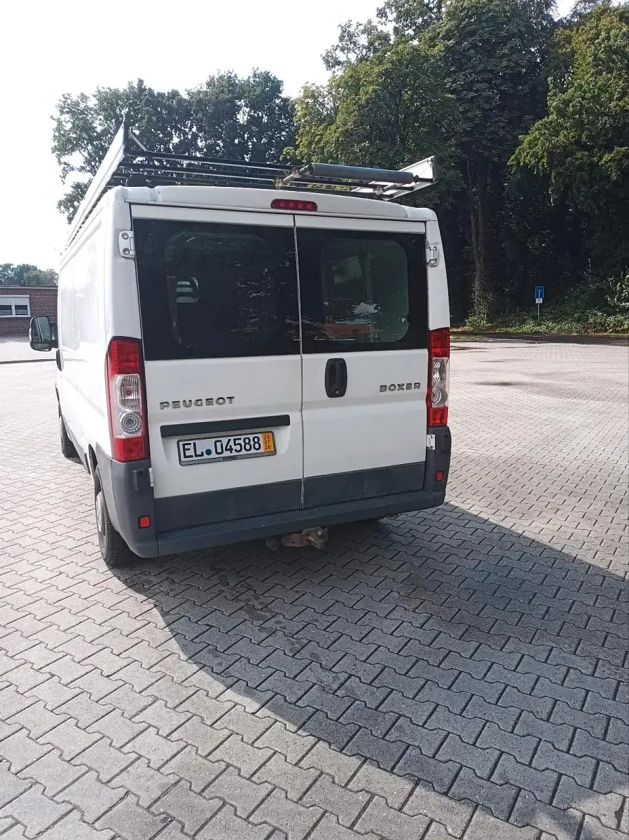 Gebraucht Peugeot Boxer 130 PS (95 kW) 2012 Weiß Van