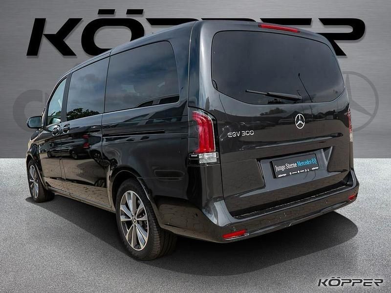 Gebraucht Mercedes EQV300 150 kW (204 PS) 2024 Graphitgrau Van / Kleinbus