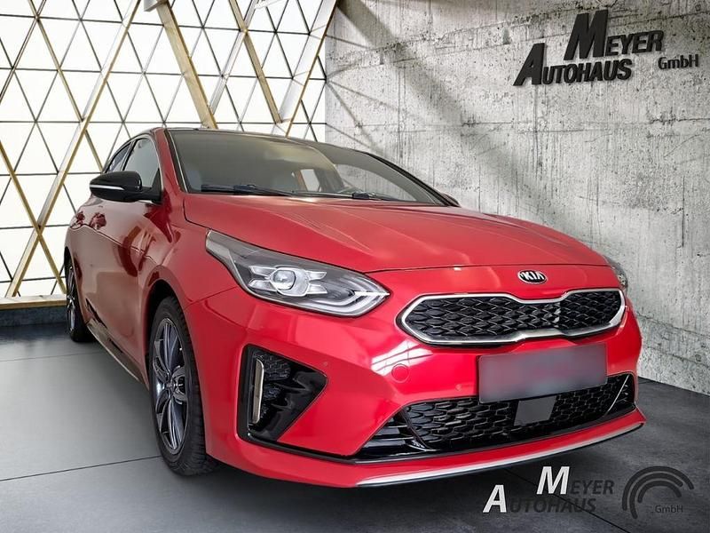 Gebraucht Kia ProCeed GT-Line 136 PS (100 kW) 2019 Rot Limousine