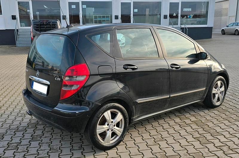 Gebraucht Mercedes A180 109 PS (80 kW) 2005 Schwarz Kleinwagen