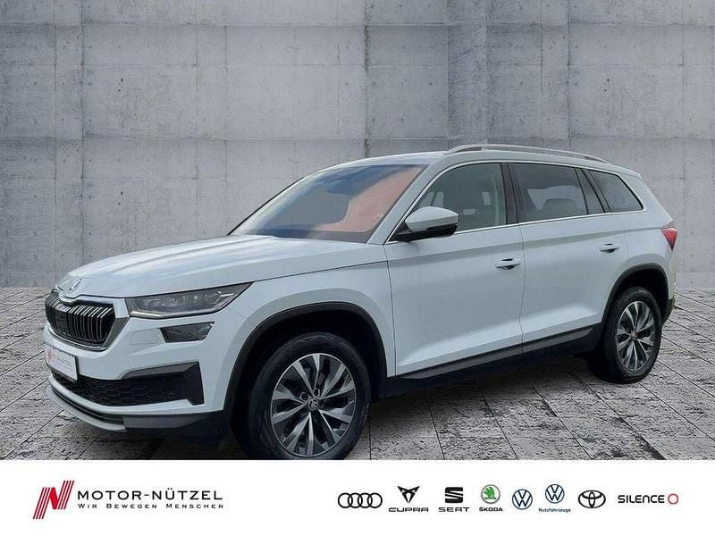 Weiß Gebraucht 2022 Skoda Kodiaq Style SUV | 30.930 € (Guter Preis) - Bild 1/4