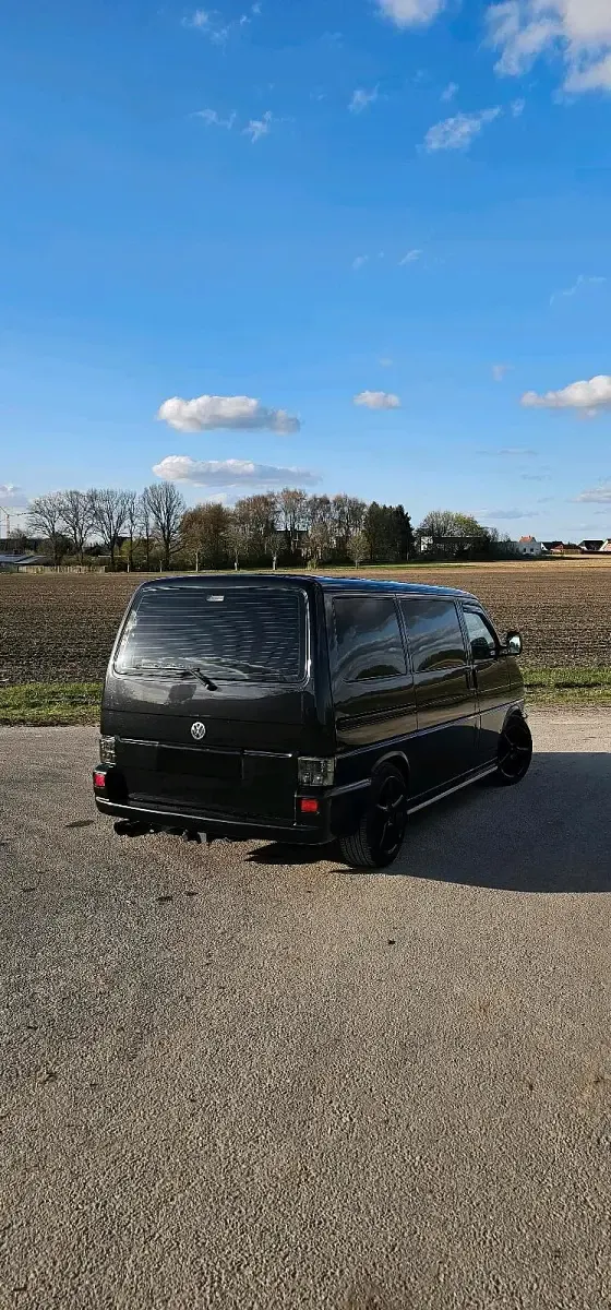 Gebraucht VW Multivan 204 PS (150 kW) 2004 Schwarz Van / Kleinbus