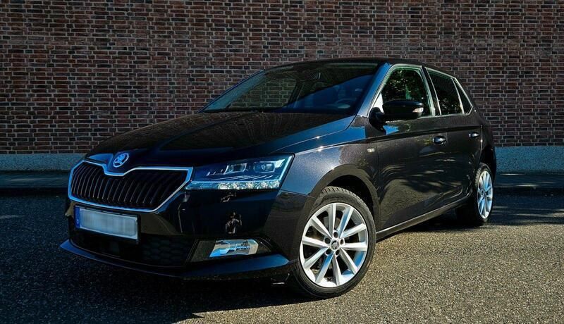 Schwarz Gebraucht 2019 Skoda Fabia Soleil Kleinwagen | 9.900 € (Fairer Preis) - Bild 1/4