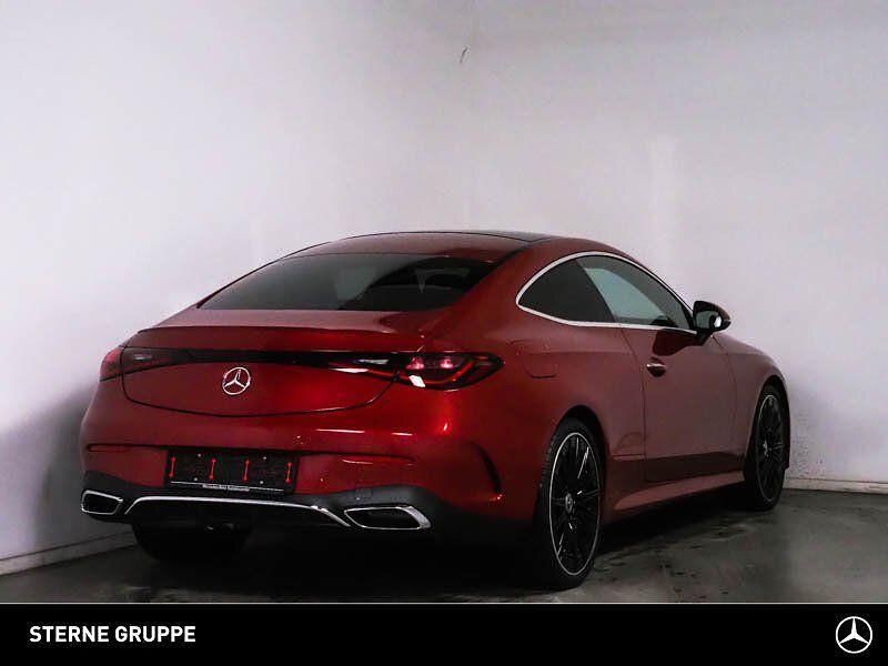 Gebraucht Mercedes CLE200 AMG 204 PS (150 kW) 2024 Manufaktur lack manufaktur pat Coupé