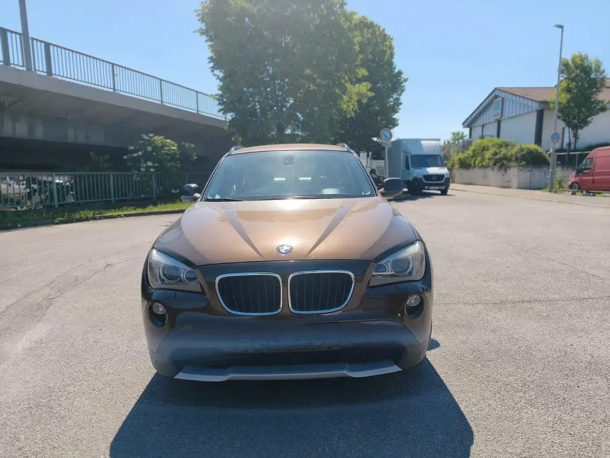 Gebraucht BMW X1 218 PS (160 kW) 2010 Braun SUV