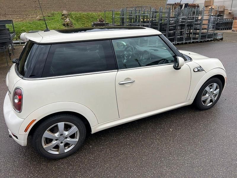 Usata Mini Cooper 120 CV (88 kW) 2008 Bianco Utilitaria