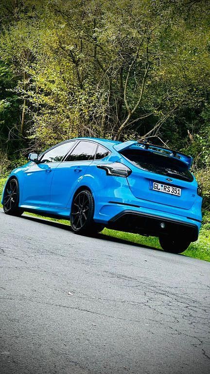 Gebraucht Ford Focus RS 349 PS (256 kW) 2017 Blau Limousine