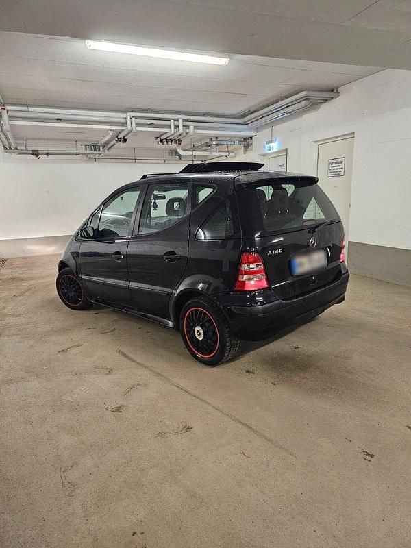 Gebraucht Mercedes A140 Elegance 82 PS (60 kW) 2003 Schwarz Van / Kleinbus