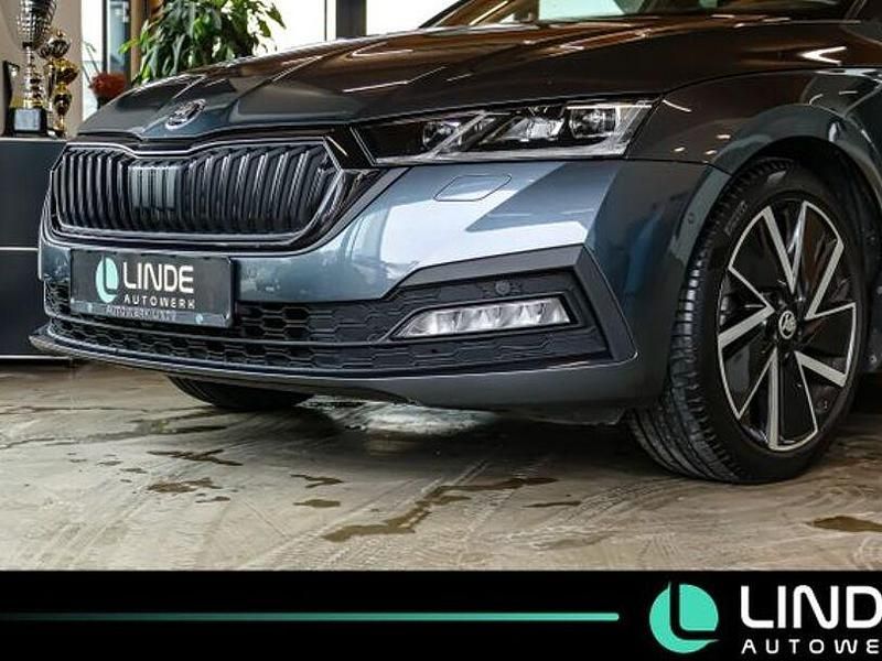 Gebraucht Skoda Octavia First Edition 150 PS (110 kW) 2021 Quarzgrau metallic Kombi