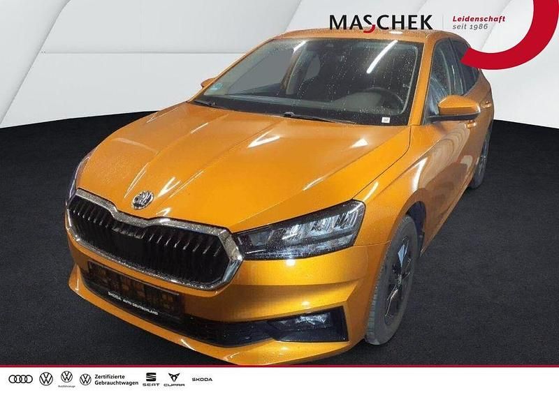 Phoenixorange metallic Gebraucht 2025 Skoda Fabia Selection Limousine | 19.140 € (Fairer Preis) - Bild 1/4