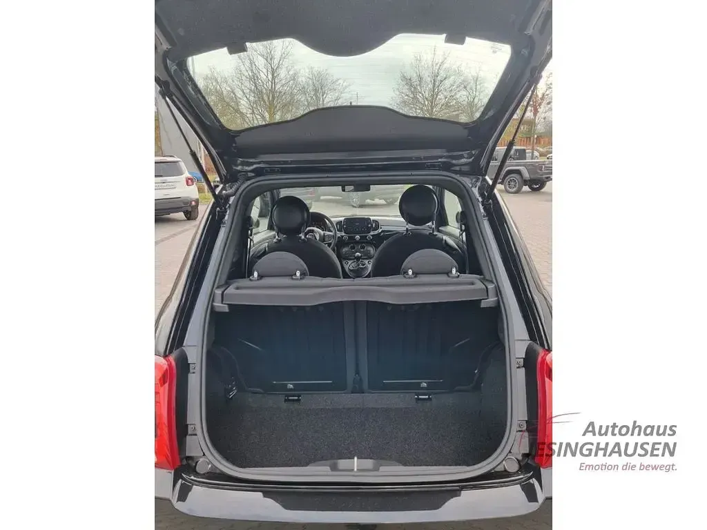 Gebraucht Fiat 500 69 PS (50 kW) 2023 Schwarz metallic Kleinwagen