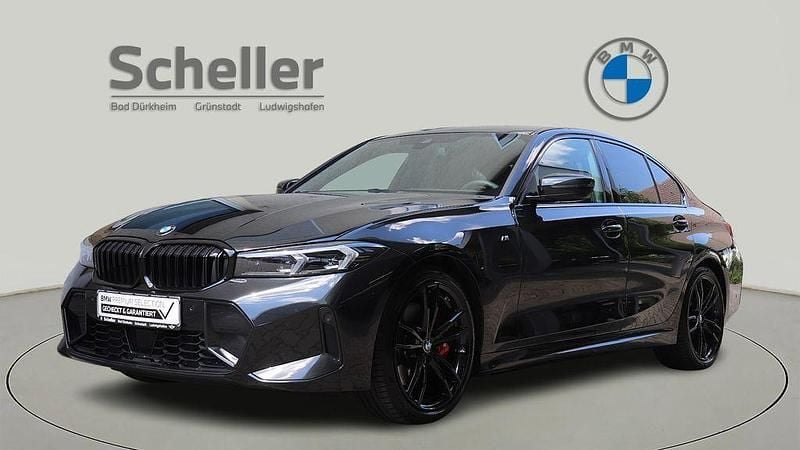 Schwarz Gebraucht 2024 BMW 330 M Sport Limousine | 48.800 € (Fairer Preis) - Bild 1/4