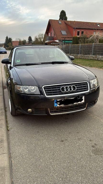 Gebraucht Audi Cabriolet 163 PS (119 kW) 2003 Schwarz Cabrio