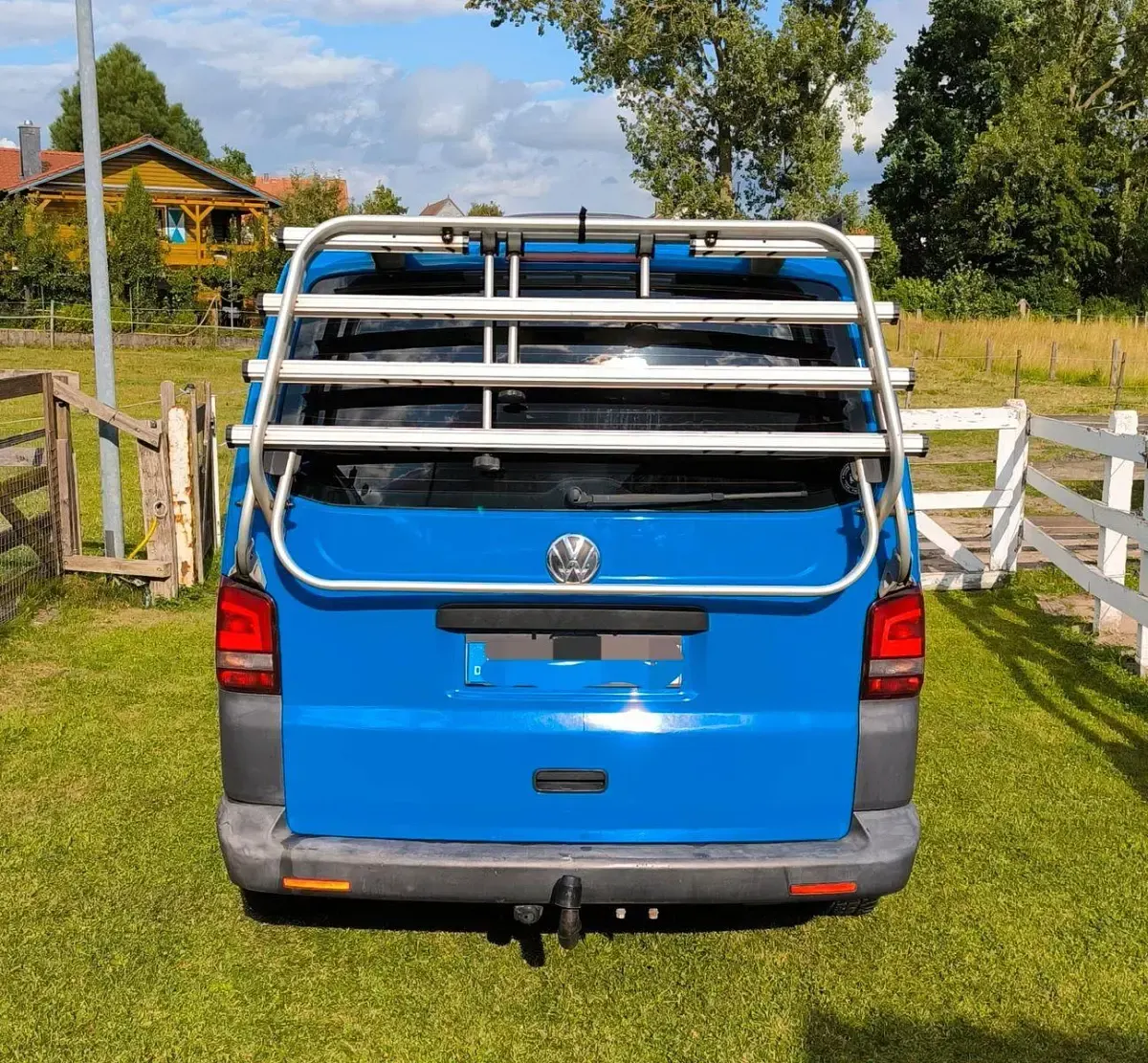 Gebraucht VW T5 102 PS (75 kW) 2010 Blau Van