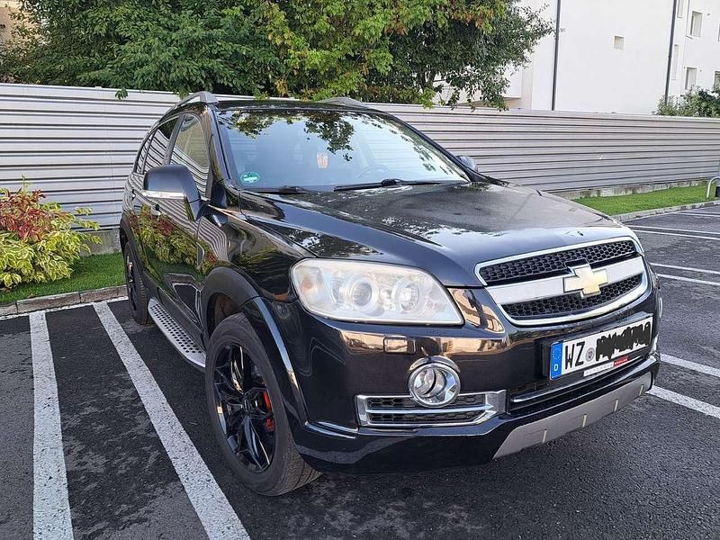 Gebraucht 2008 Chevrolet Captiva LT SUV | 4.699 € (Etwas zu teuer) - Bild 1/4