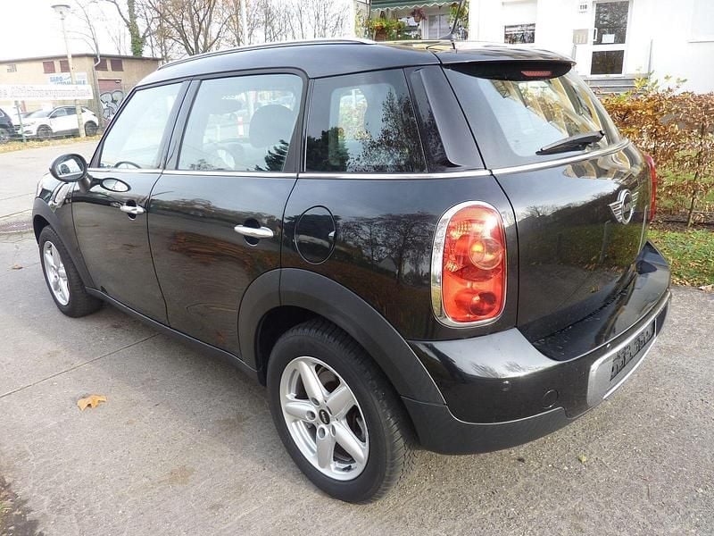 Second-hand Mini ONE 98 CP (72 kW) 2012 Negru Hatchback