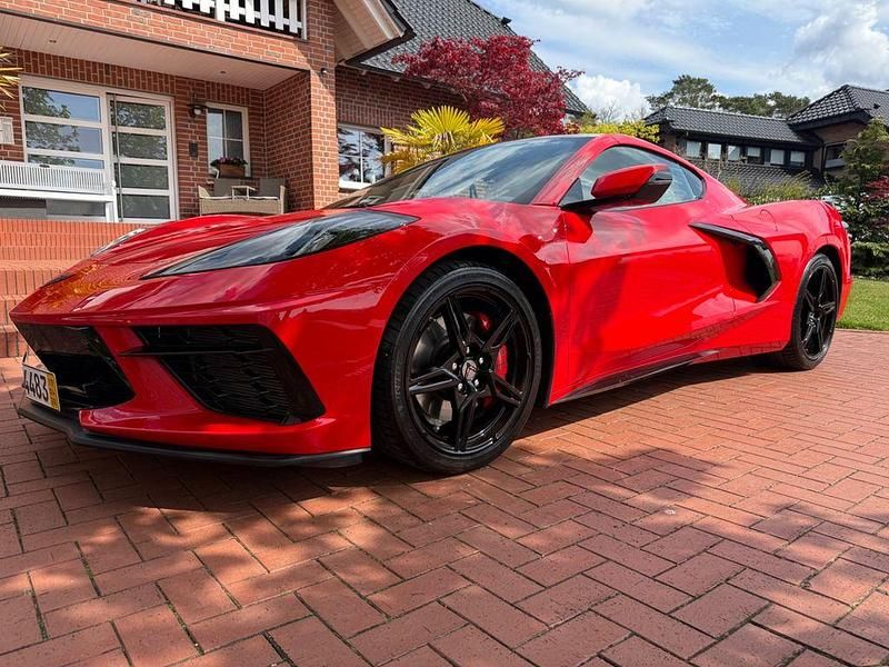 Second-hand Corvette Stingray 481 CP (353 kW) 2024 Roșu