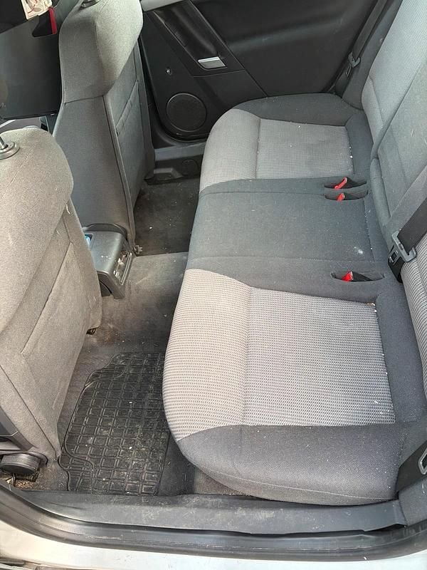 Gebraucht Opel Vectra 150 PS (110 kW) 2005 Grau Kombi