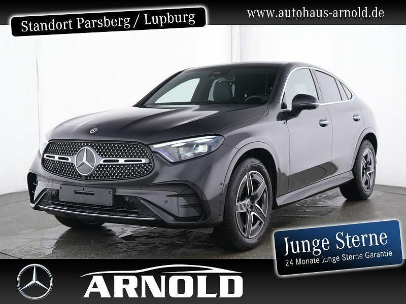 Grau (graphitgrau) Gebraucht 2024 Mercedes GLC300 AMG Coupé | 71.950 € (Etwas zu teuer) - Bild 1/4