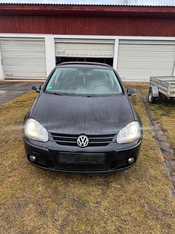 Schwarz Gebraucht 2008 VW Golf V Kleinwagen | 1.350 € (Fairer Preis) - Bild 1/4