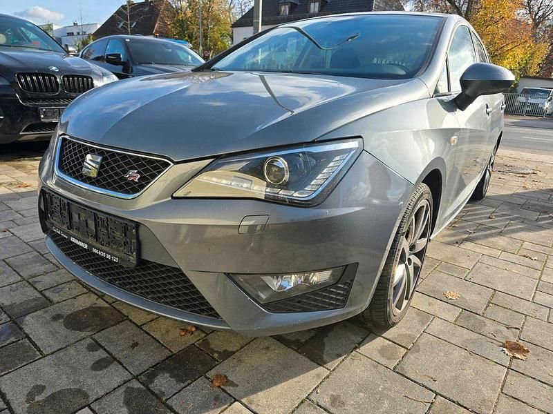 Grau Gebraucht 2014 Seat Ibiza FR Limousine | 3.900 € (Fairer Preis) - Bild 1/4